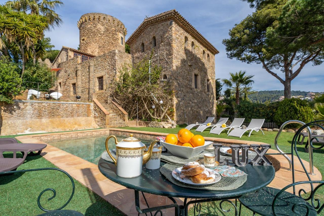 Castillo Can Xirau, Propiedad Exclusiva Con Piscina & Aircon Villa Santa Susanna Dış mekan fotoğraf